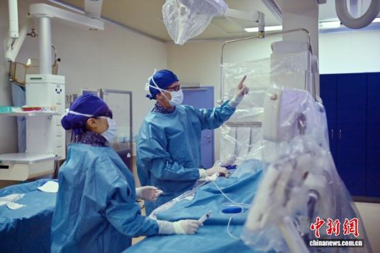 10��17���������L����������(��)�����g(sh��)�������� �z