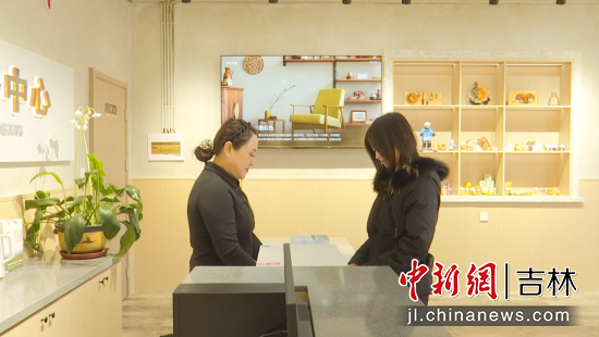 �οͷ���(w��)�������ڽӴ��ο��������hί������/���D