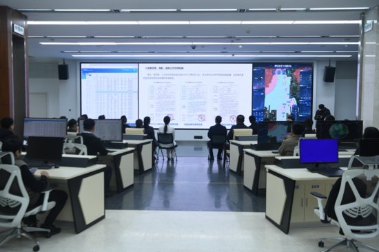 �������v�����@��I(y��)���˽�Ϳս�(j��ng)���l(f��)չ�����P(gu��n)������