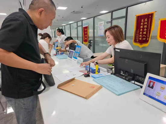 �����ˆT���ڞ�����k��I(y��)��(w��)�� �����hί���������D